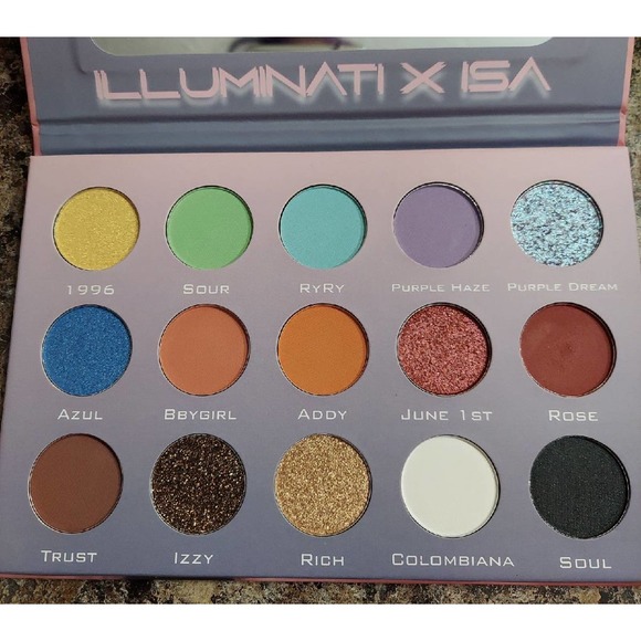 ILLUMINATI X ISA PALETTE - Picture 1 of 4